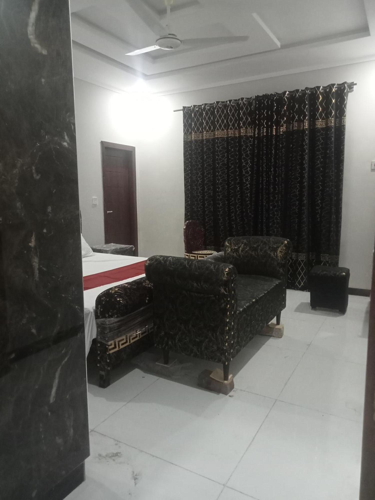 Ryazm Guest House Rawalpindi Esterno foto