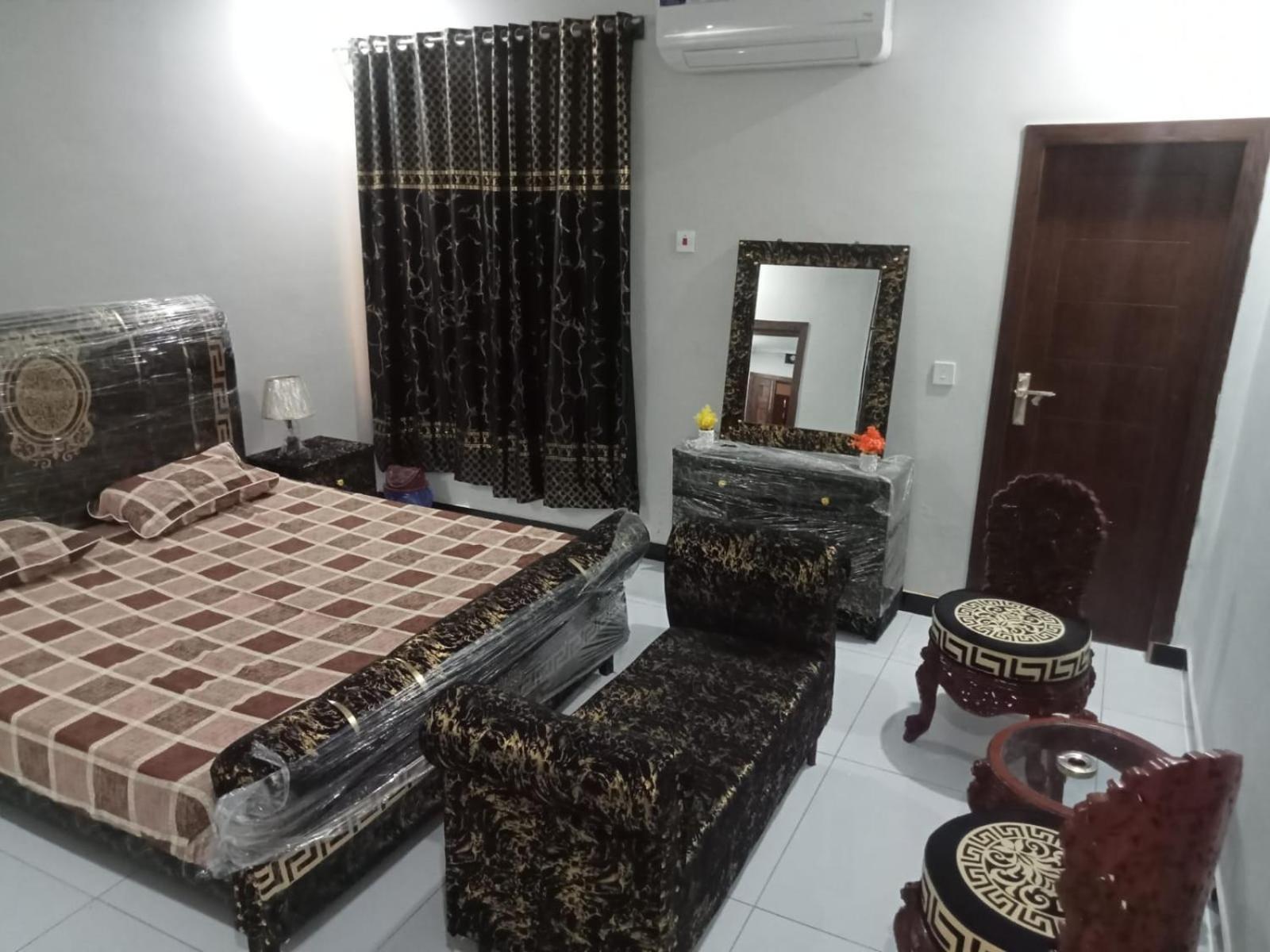 Ryazm Guest House Rawalpindi Esterno foto